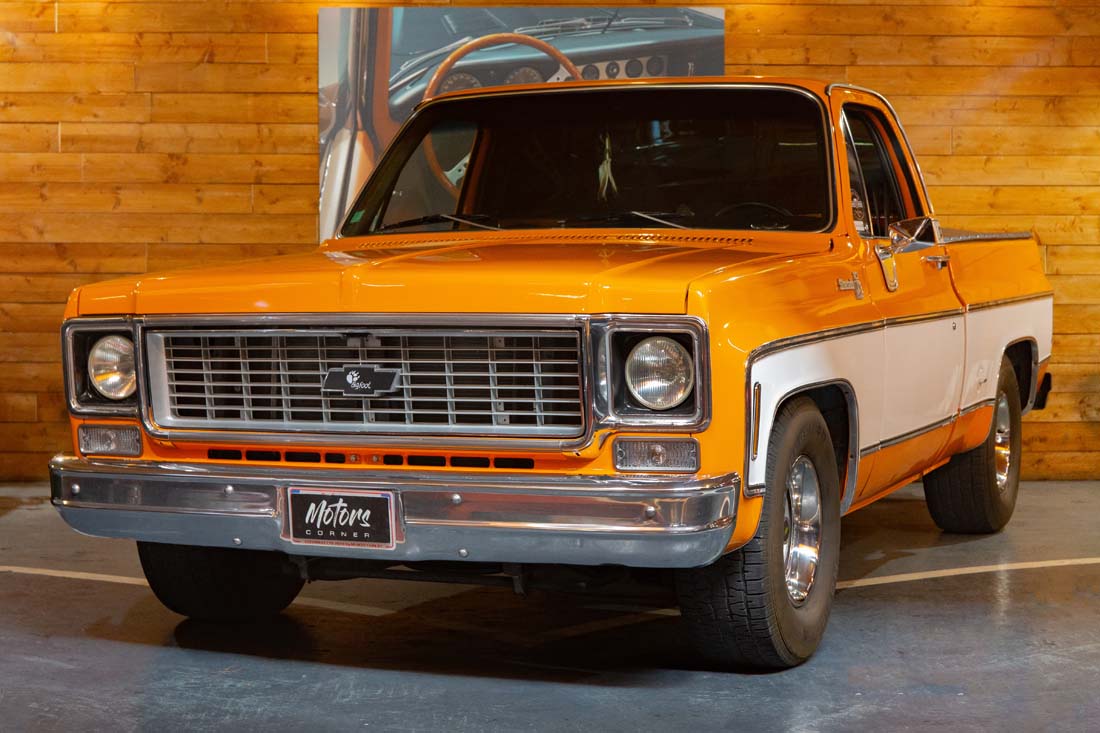 Classic cars CHEVROLET C10 Silverado Pick-up benne courte for sale