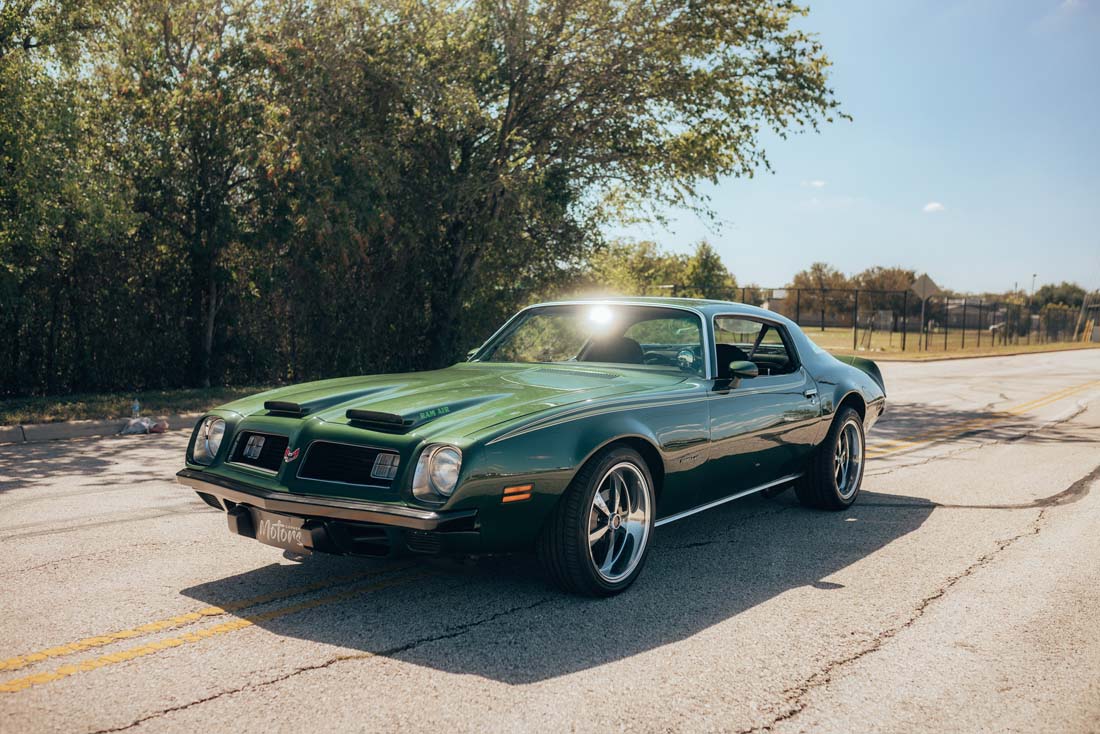 Classic cars PONTIAC Firebird Formula 400  for sale