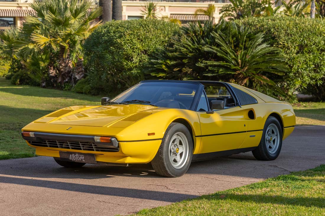 Classic cars FERRARI 308 GTSi Giallo Modena for sale