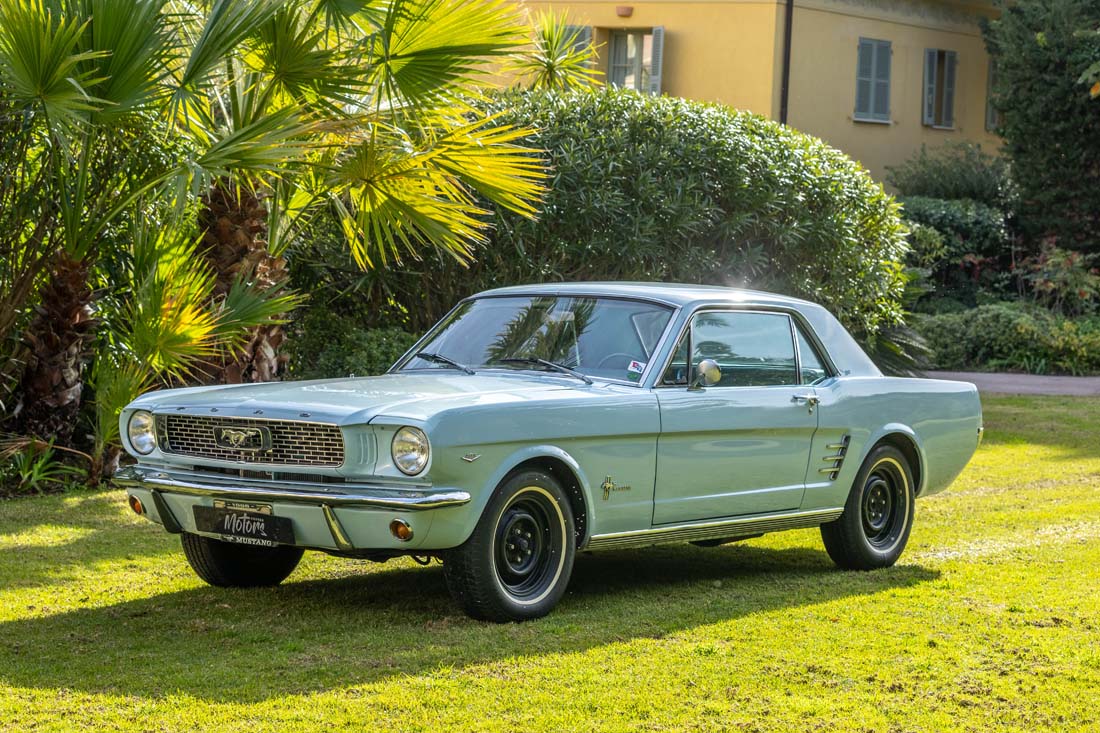 Classic cars FORD Mustang V8 Code C for sale