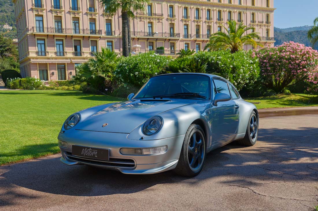Classic cars PORSCHE 993 Carrera 2 272cv for sale