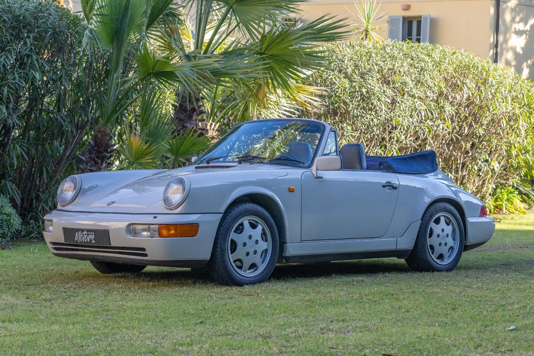 Classic cars PORSCHE 964 Carrera 4 250cv Cabriolet for sale