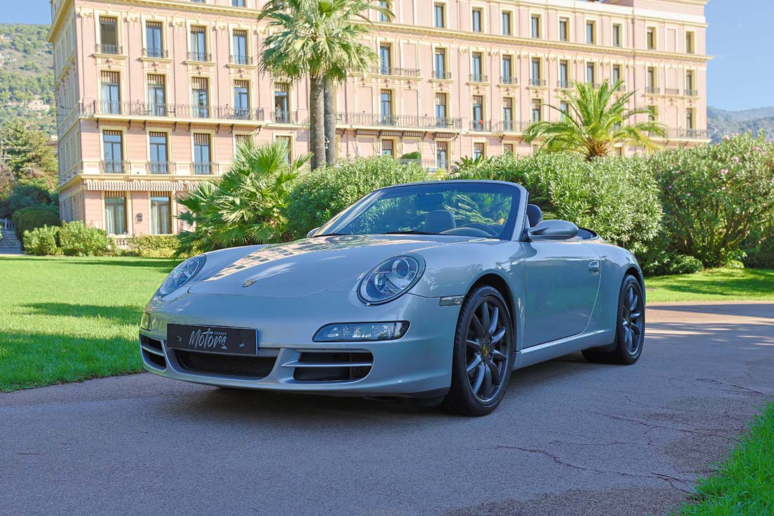 Classic cars PORSCHE 997 Carrera 3.6 325cv Cabriolet for sale